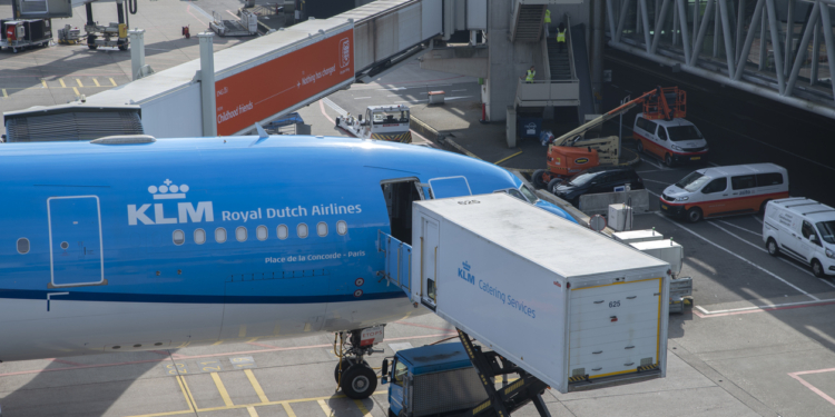 klm vliegtuig schiphol