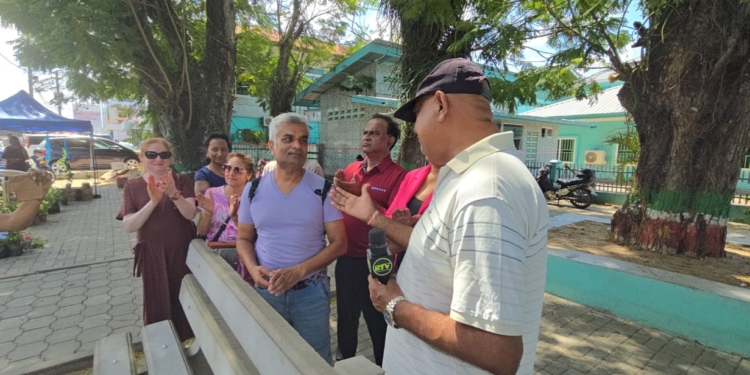 Zitbankenproject Nickerie