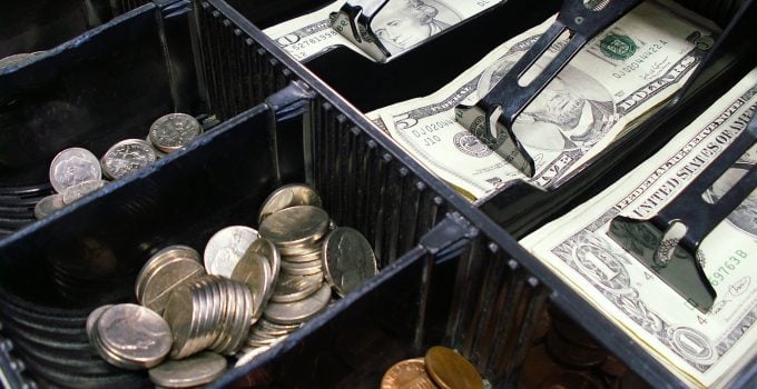 kassa cash geld betalen valuta koers dollar