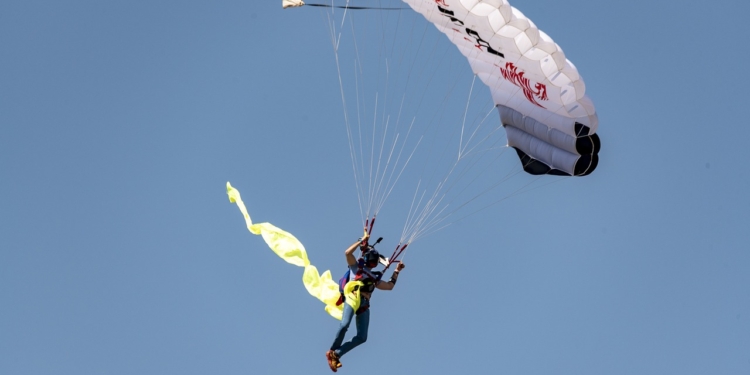 parachute