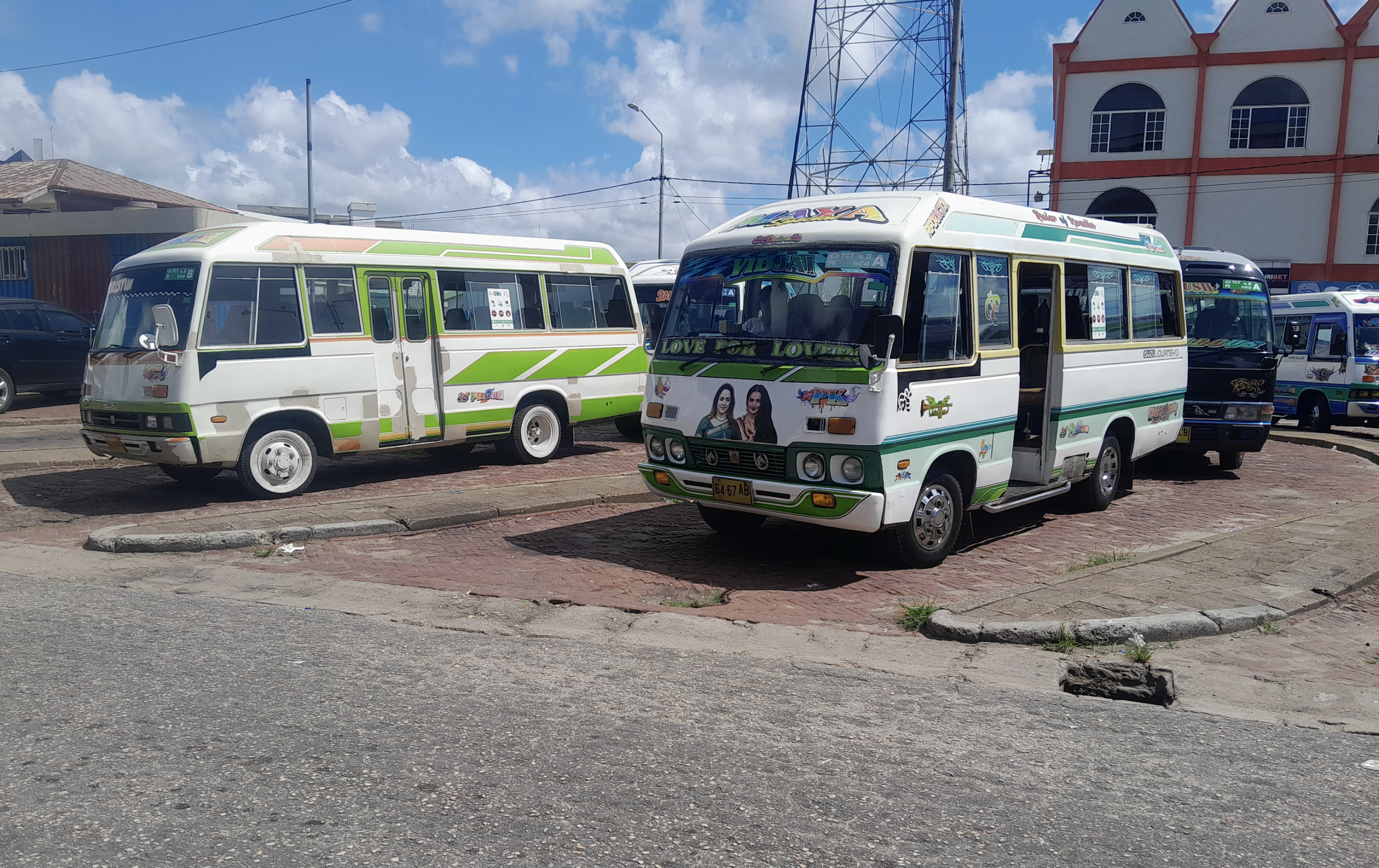 paramaribo suriname bus staatsbus lijnbus nvb