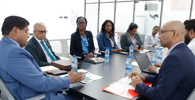 santokhi met guyana chamber