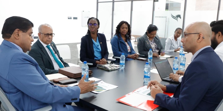 santokhi met guyana chamber