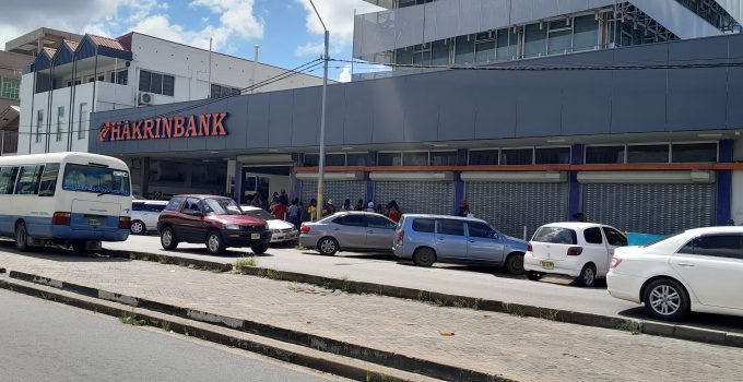 suriname paramaribo hakrinbank
