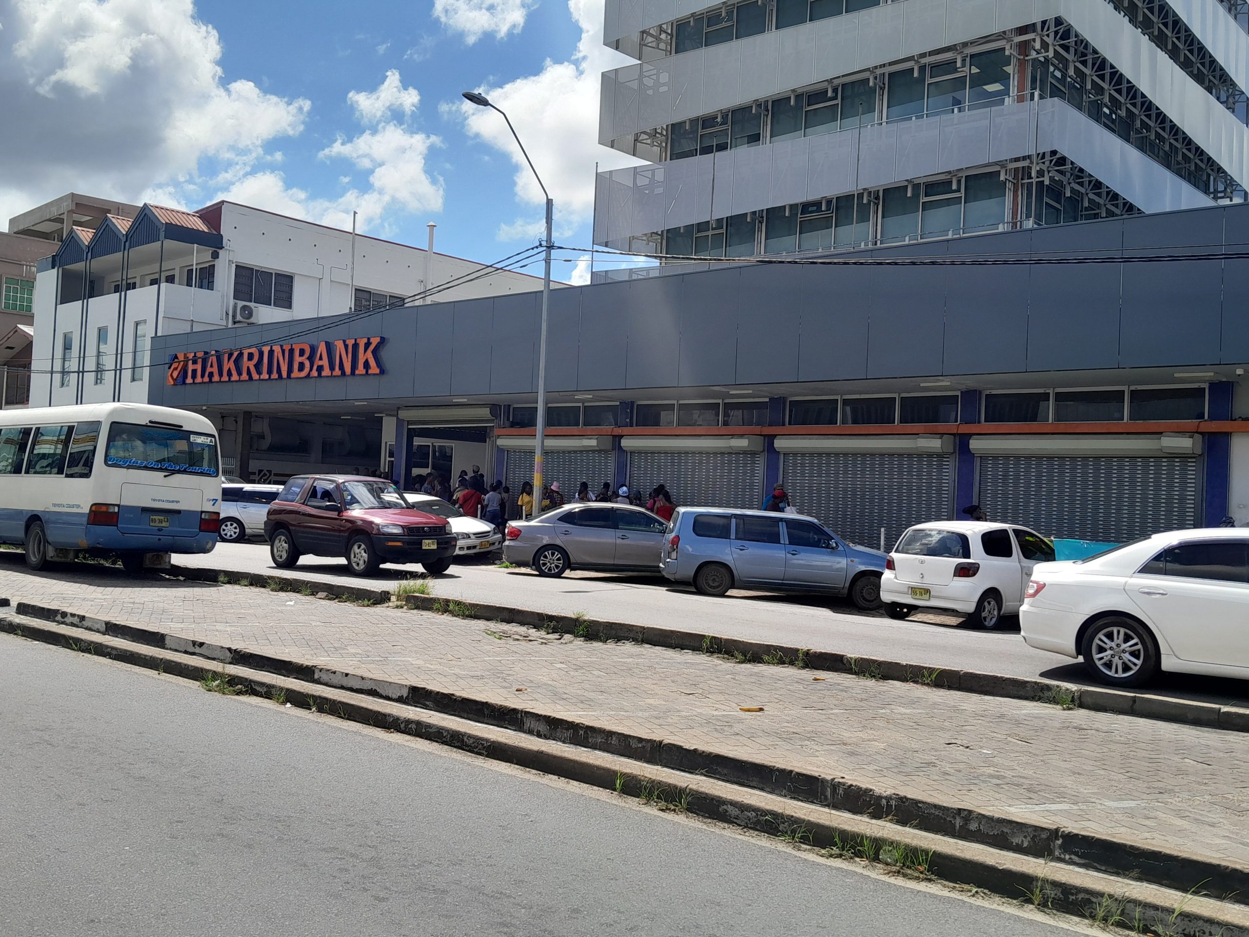 suriname paramaribo hakrinbank
