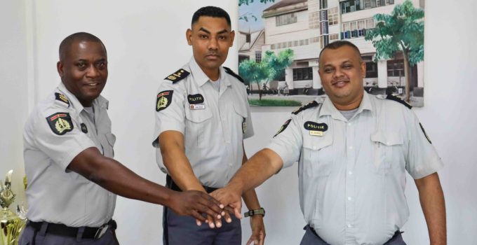 korpsleiding kps isaacs pinas en politie