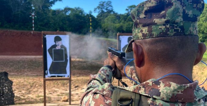 militair schieten NL leger soldaat