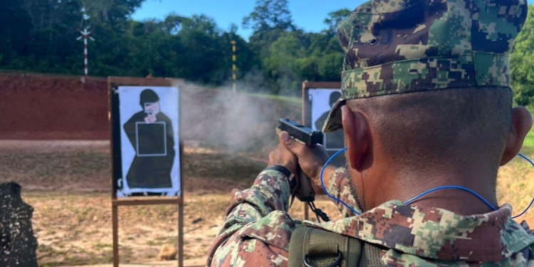 militair schieten NL leger soldaat