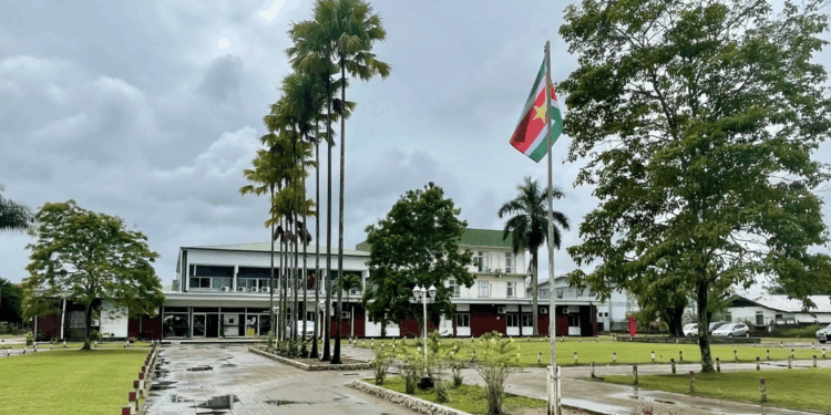 ministerie onderwijs minowc suriname