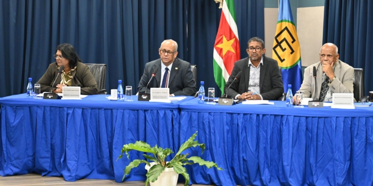 ramdin- mathoera- hassankhan en landveld verkiezingen