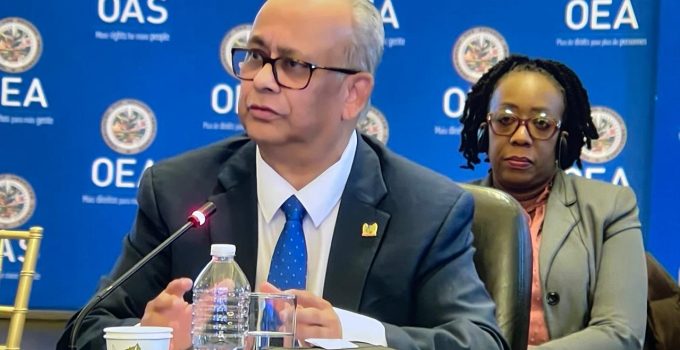 Surinamers verdeeld over benoeming Ramdin tot Secretaris-Generaal bij de OAS