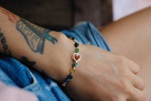 Spirituele trucs om liefde te winnen nog steeds populair onder verliefde Surinamers