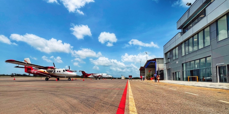 eag airport 1