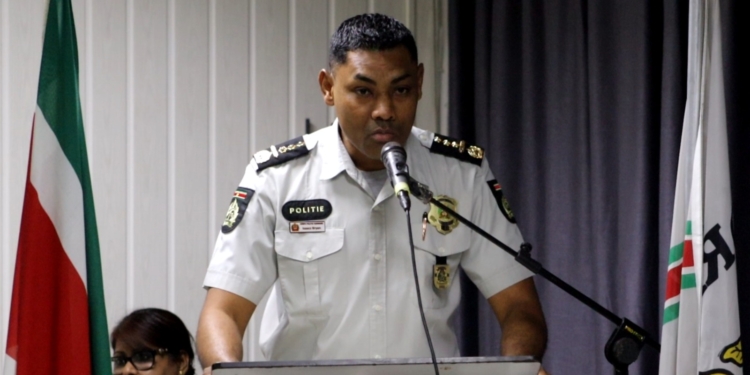 kropschef bryan isaacs politie