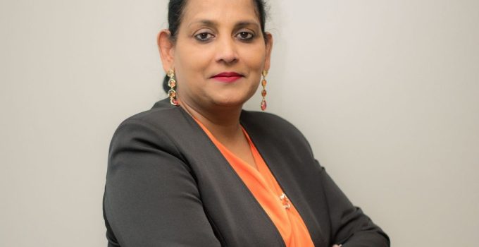 Helima Nadia Poese AVo directeur onderwijs vhp
