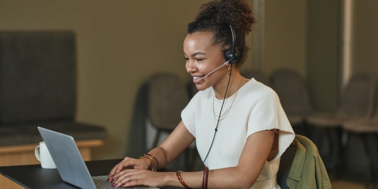 callcenter bellen telefoneren klantenservice