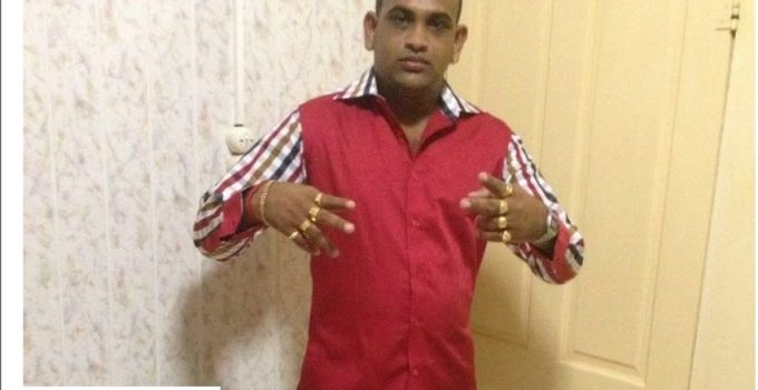 Praveen Asray gezocht in drugssmokkelzaak