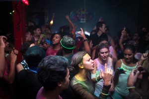 uitgaan nachtleven disco