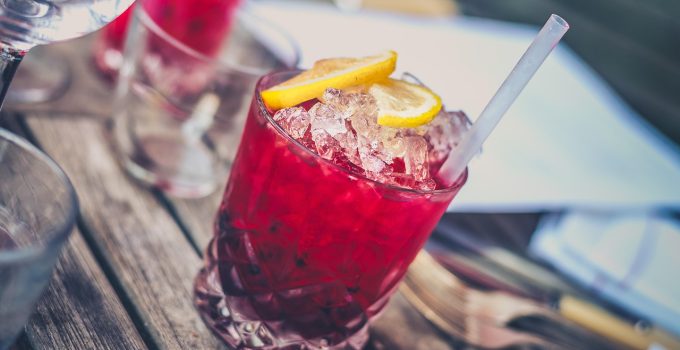 Cocktail alcohol