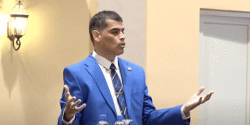 aswhin adhin verkiezing debat