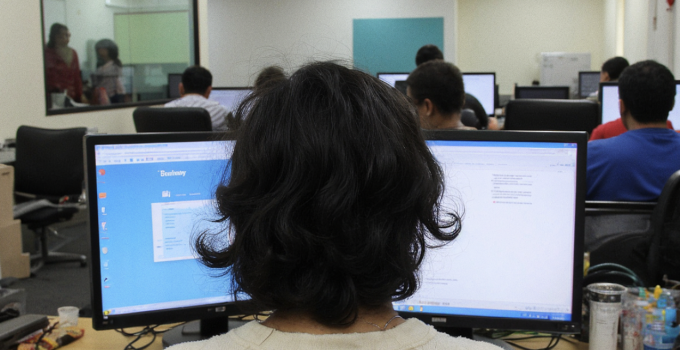 kantoor werk vrouw computer
