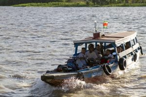 suriname korjaal boot
