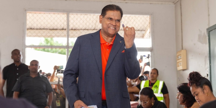 verkiezing stemmen Chan santokhi vhp