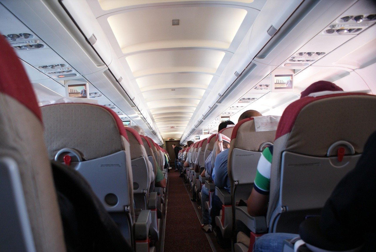 vliegtuig cabine reizen passagiers