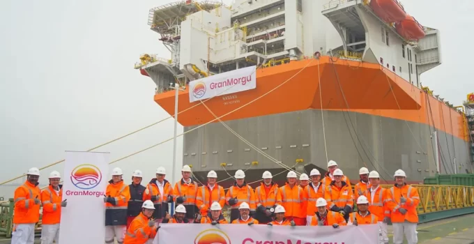 GranMorgu-FPSO-Staatsolie-and-Total-team-1392x927