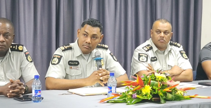 persconferentie KPS politie Isaacs