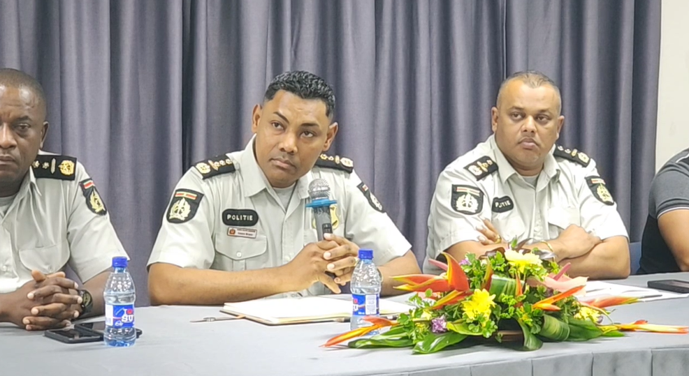 persconferentie KPS politie Isaacs