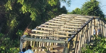 Loopbrug Paranam
