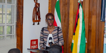 ambassadeur suriname in Guyana blankendal