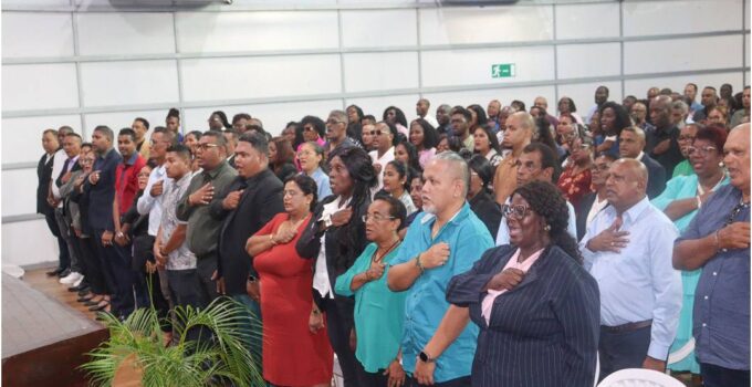 beediging rr en dr leden paramaribo en sipaliwini