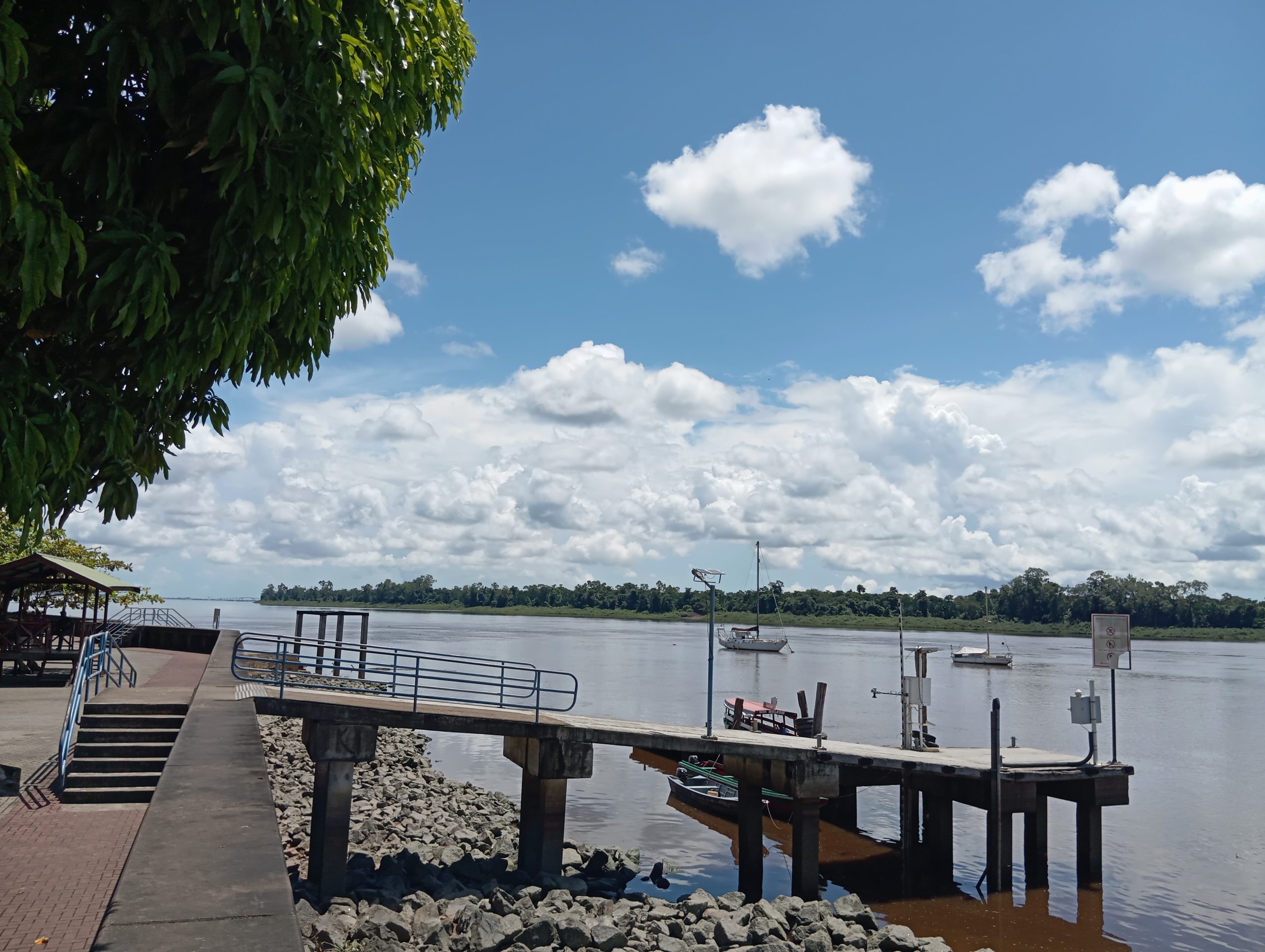 brug suriname water rivier