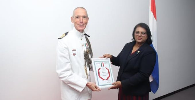 defensie mathoera en ned ambassadeur