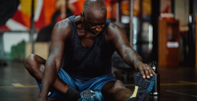 man gym sportschool trainen fitness
