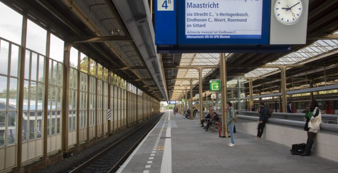 trein station maastricht