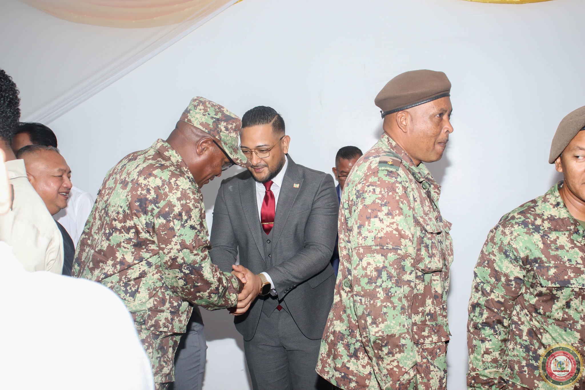 uraiqit ramsaran en militairen