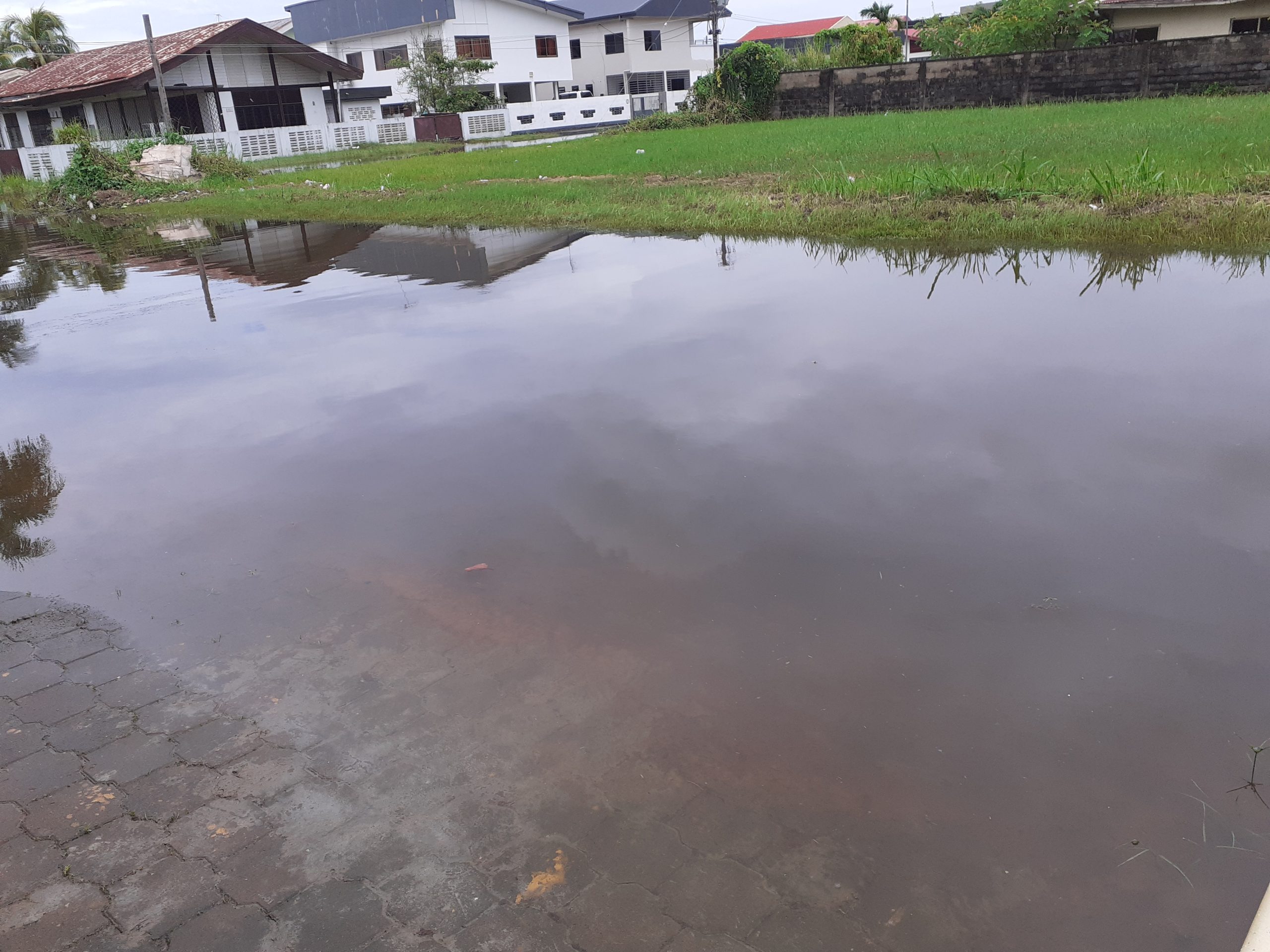 wateroverlast onderwater