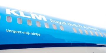 klm 787 2