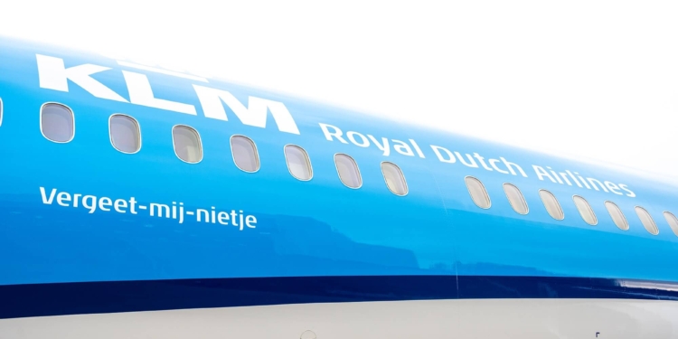 klm 787 2
