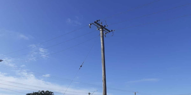 stroom ebs energie paal mast