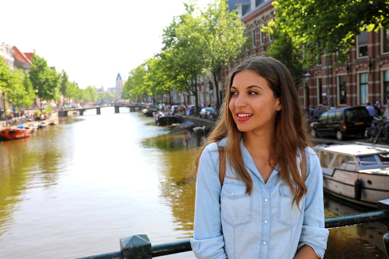 vrouw dame amsterdam nederland toerisme