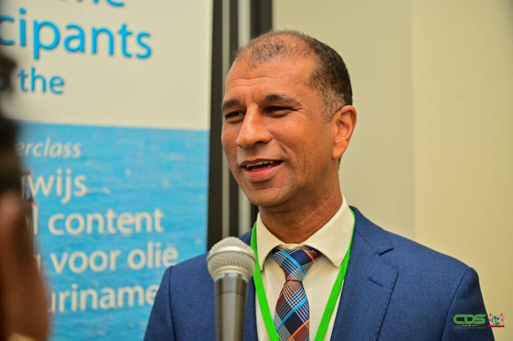 Minister Patrick Brunings van Olie Gas en Milieu 1024x681