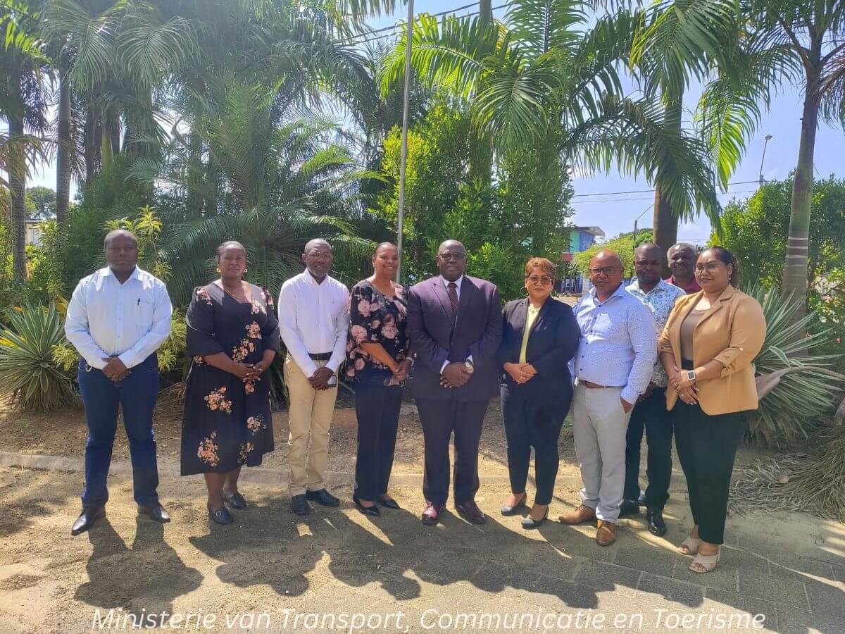 Ministerie van Transport Communicatie en Toerisme (8) TAS