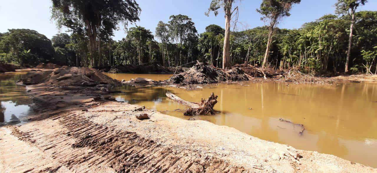 illegale zandopgravingen coronie