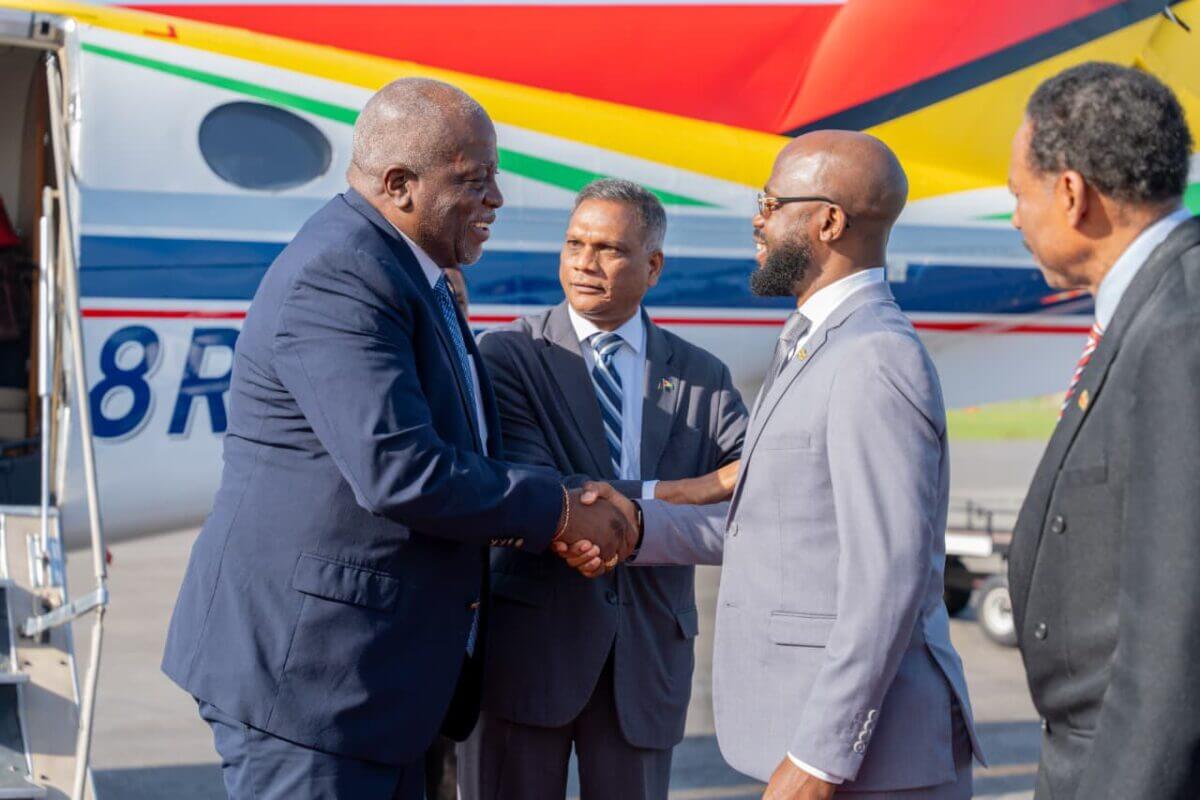 misiekabe en guyanese premier en fernald