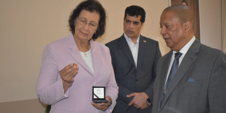 simons adhin en romer cbvs