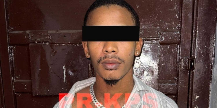 RBTP arresteert verdachte “Shief Sasa” na iPhone-beroving bij Facebook-verkoop. Slachtoffer misleid met vals geld en bestolen.